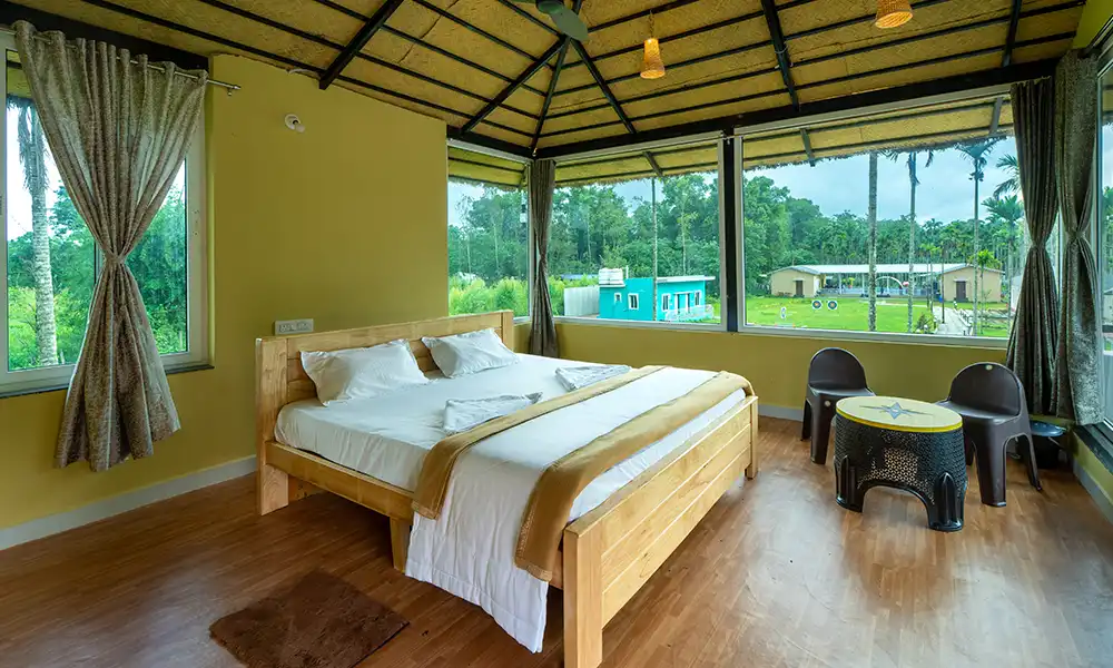 9 Coins resort couple room